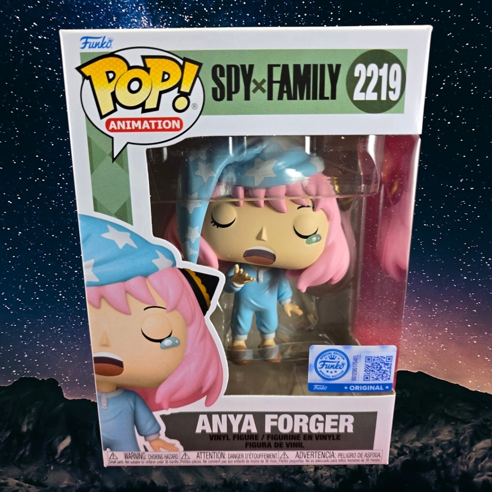 Funko POP! Spy X Family Anya Forger Pajamas Funko # 2219 (Nib) +Pop Protector